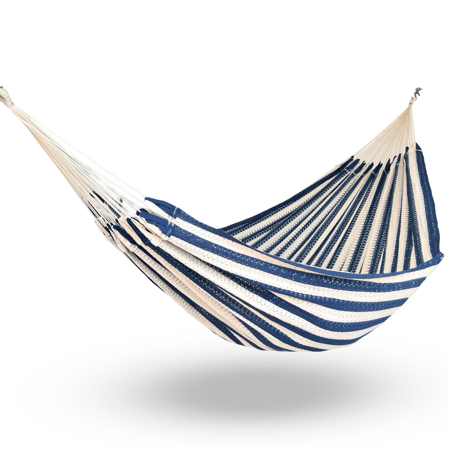 Hamaca Mexicana azul oscuro king size colgada y abierta