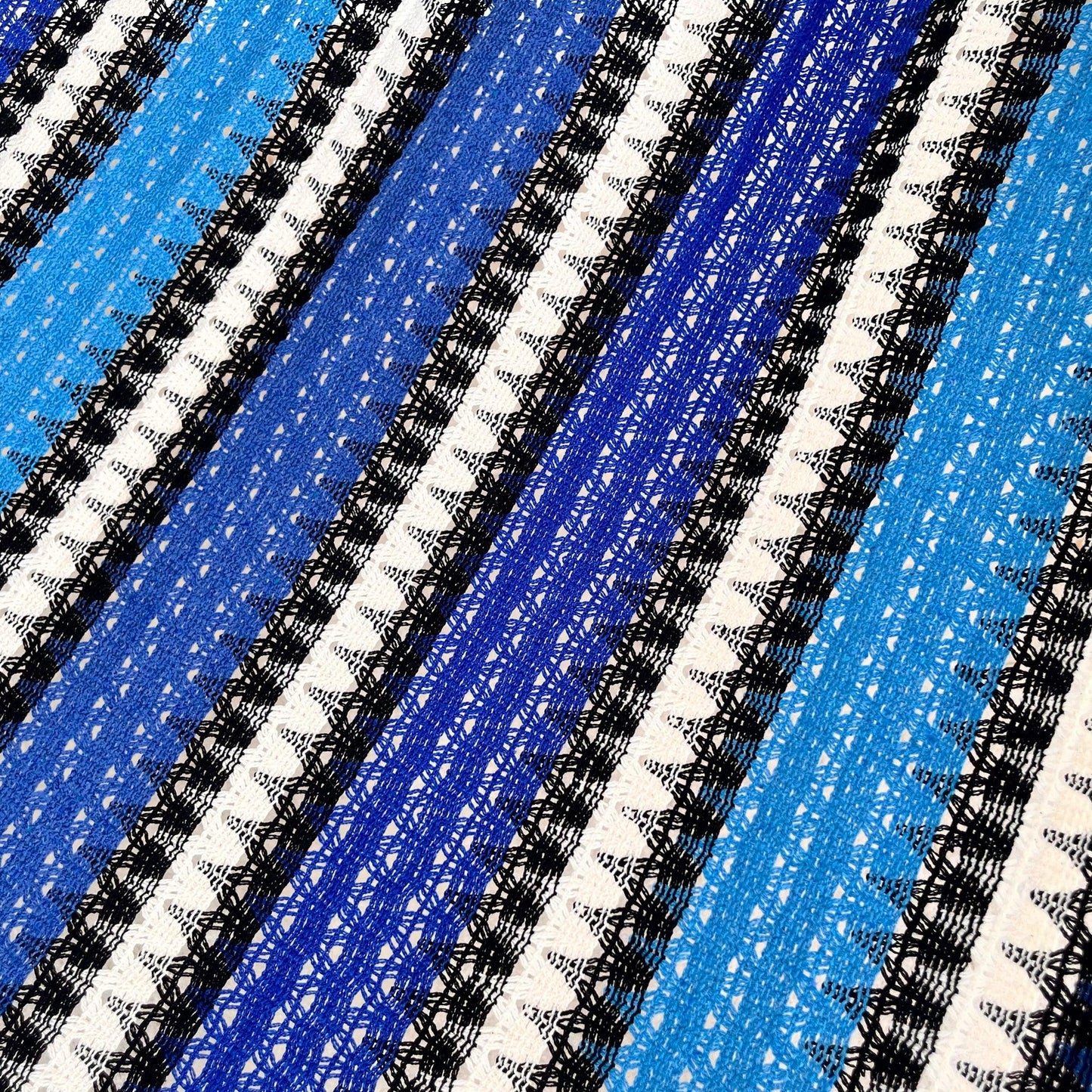Detalle del tejido de la hamaca Mexicana azules