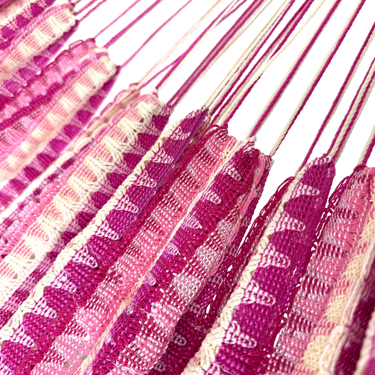 Unión entre cuerpo y brazo de hamaca Mexicana rosa