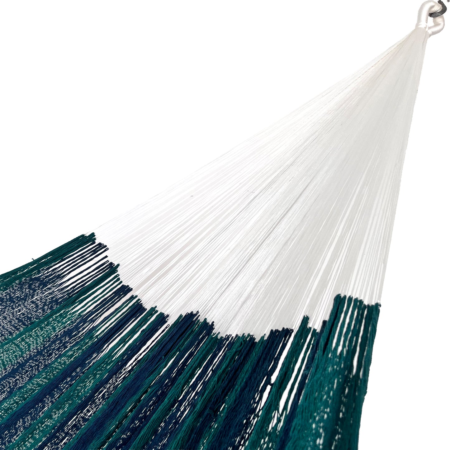 Brazo de hamaca Yucateca artesanal de algodón suave color azul y verde