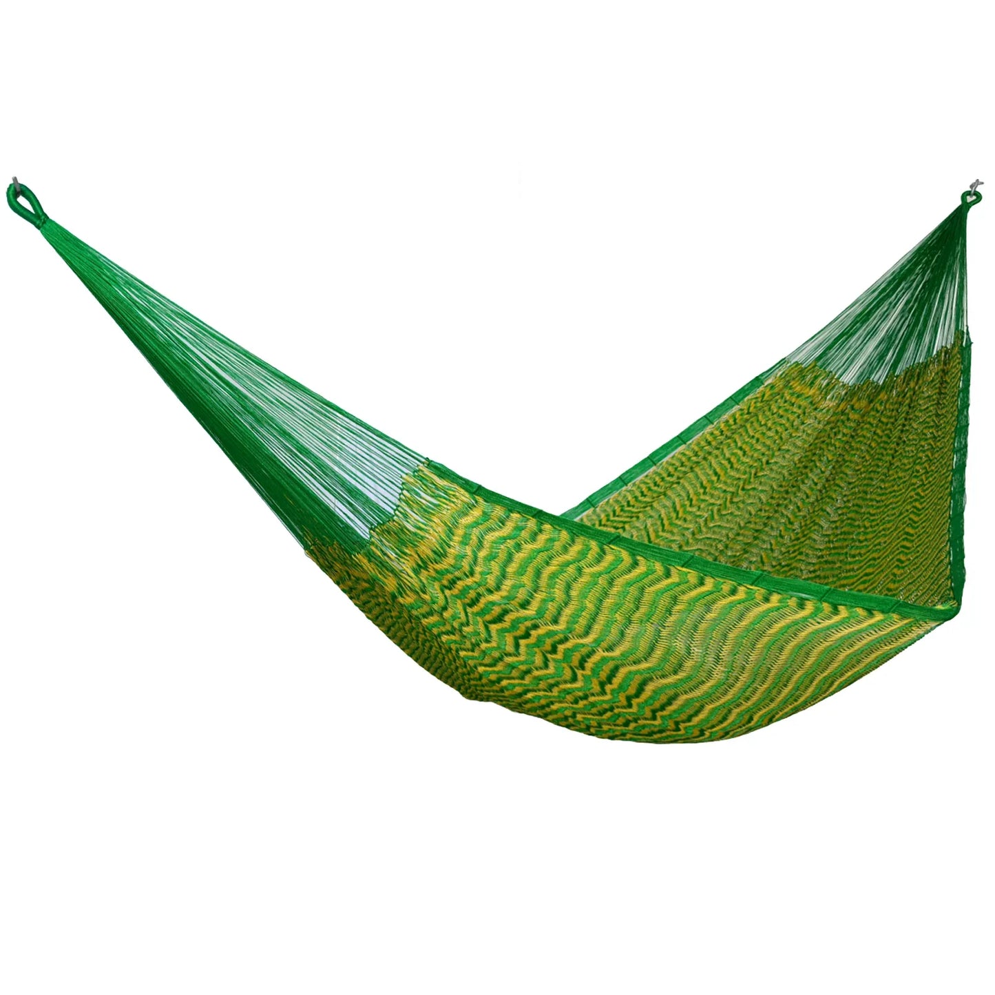 Hamaca Yucateca artesanal de hilo 18 de nylon color verde y amarillo colgada y abierta