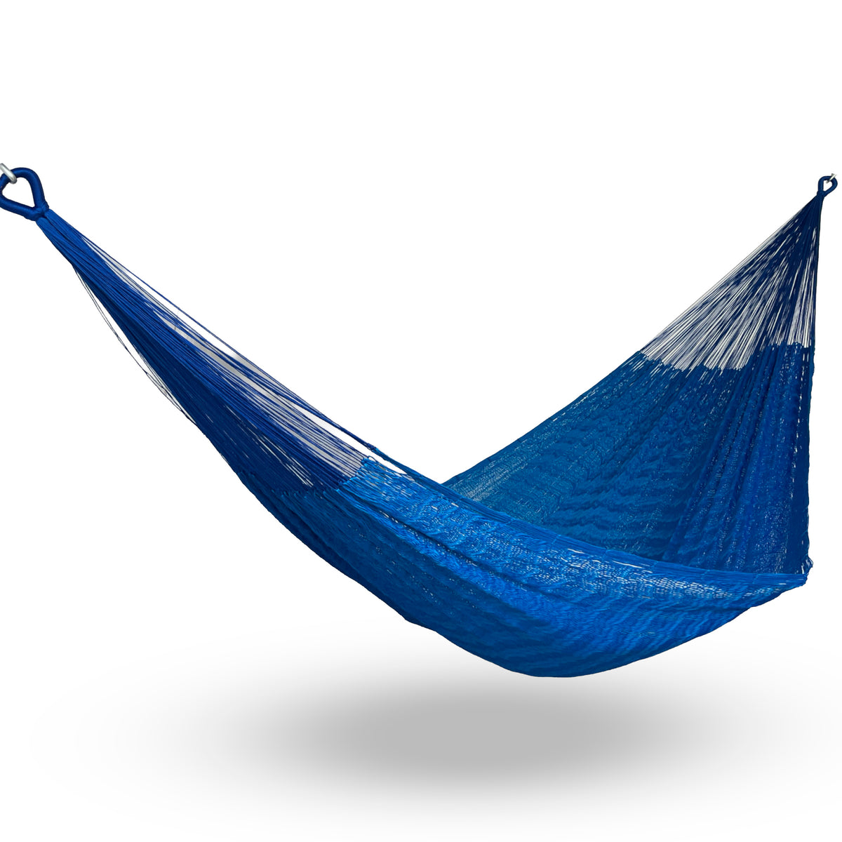 Hamaca Yucateca artesanal de nylon hilo 18 color azul rey colgada y abierta