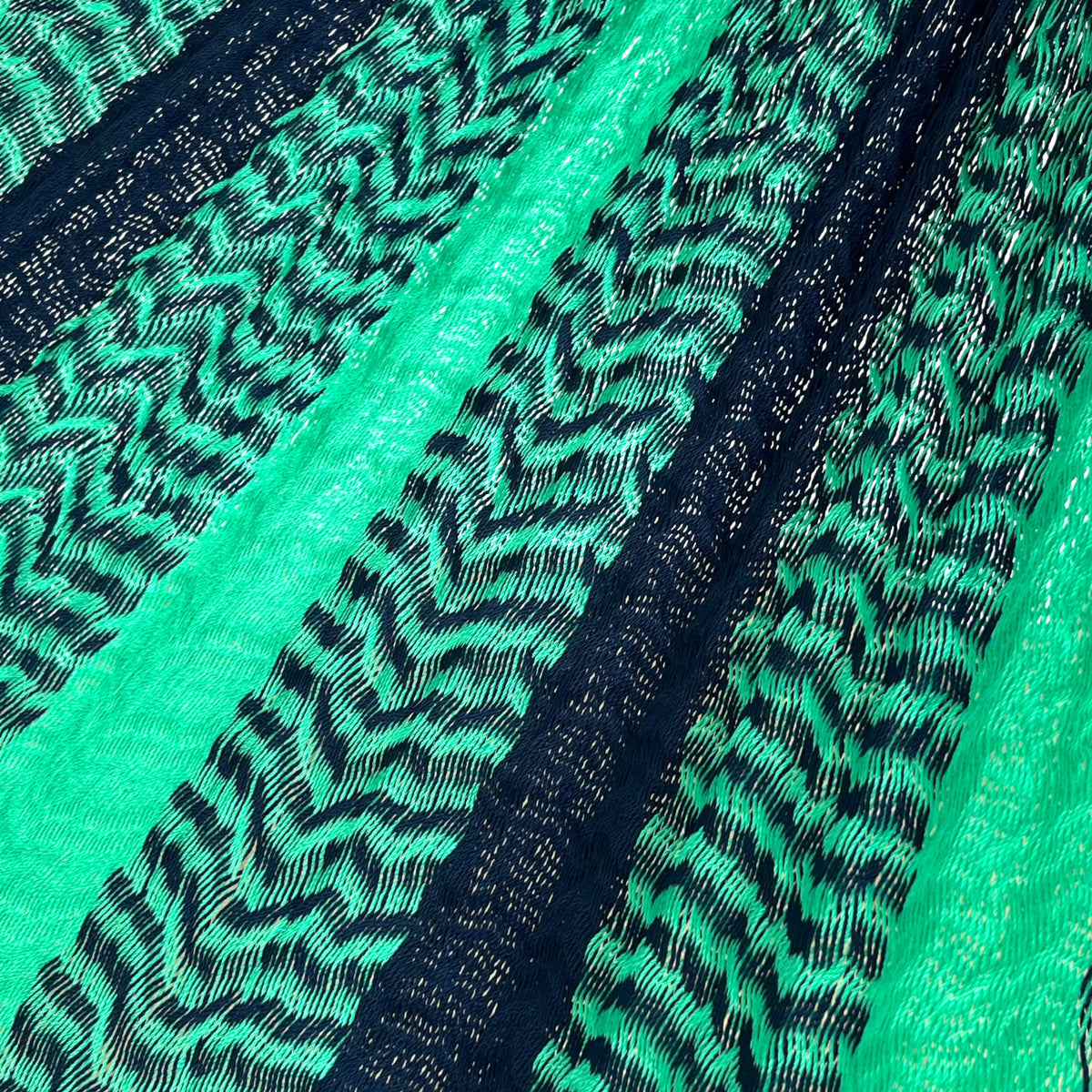 Detalle del tejido de nylon hilo 18 de la hamaca Yucateca artesanal azul y verde