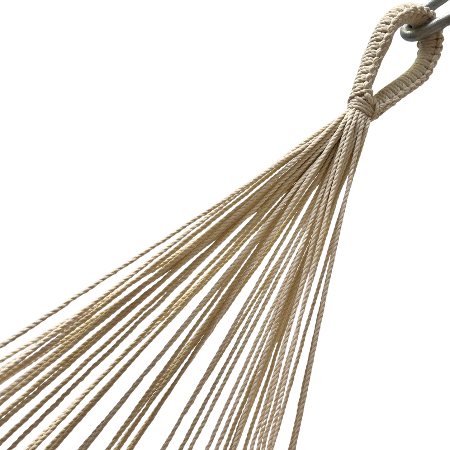 Detalle del brazo elaborado a mano de hamaca naranja grande de algodón