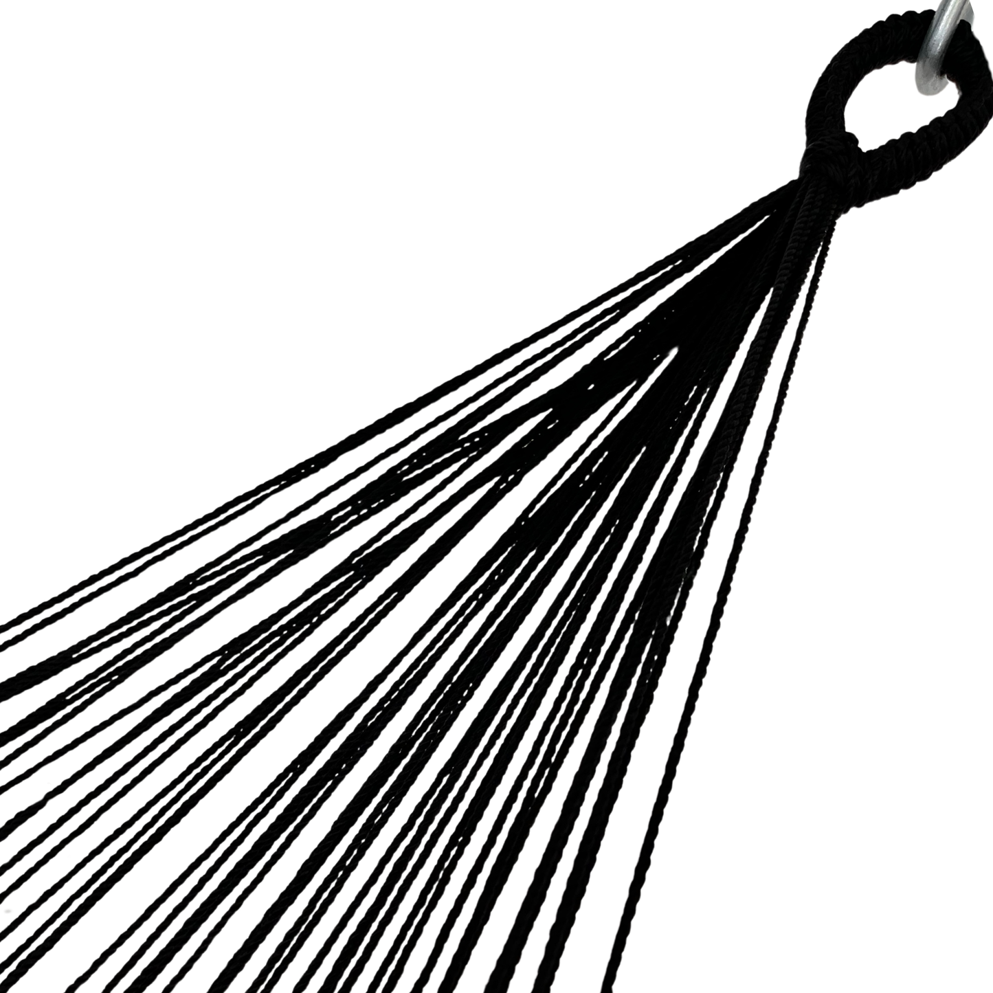 Detalle del brazo de hamaca negra grande de algodón