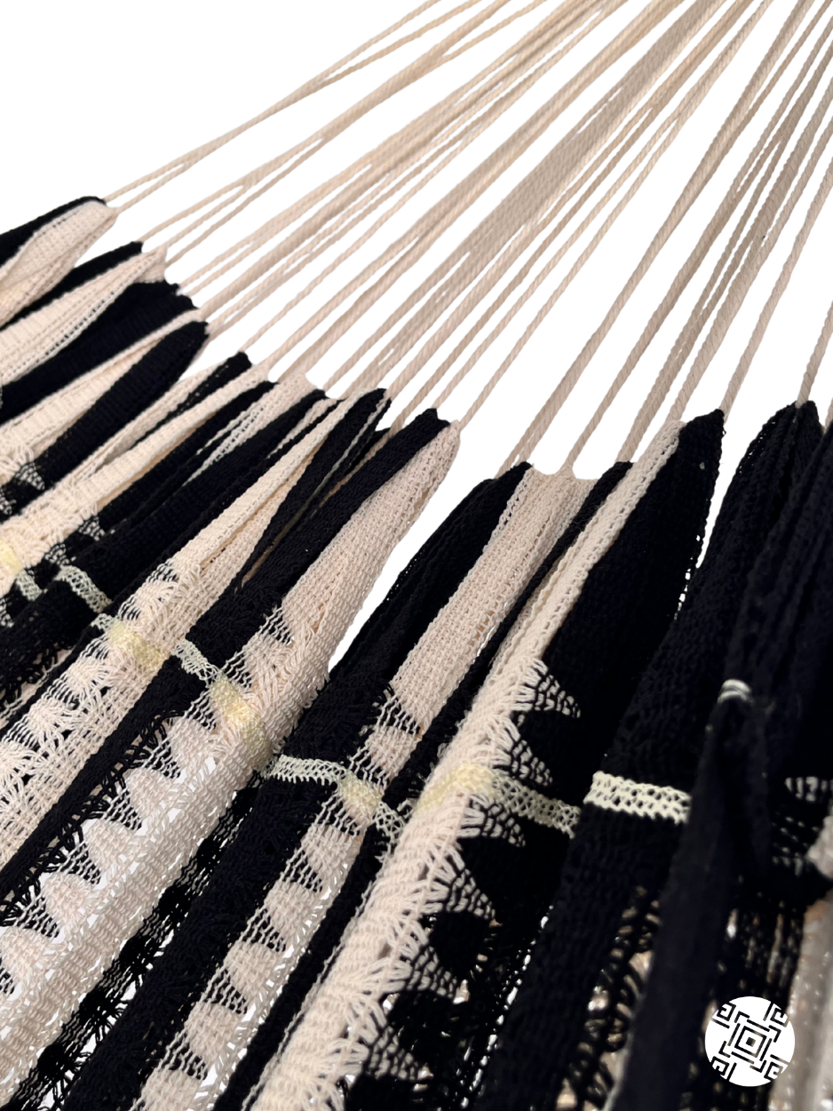 Hamaca Mexicana Negra y Beige King Size