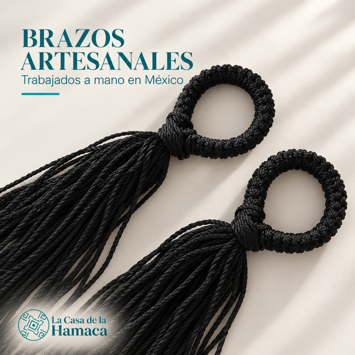 Detalle de brazos trabajados a mano en México de hamaca Mexicana King Size negro