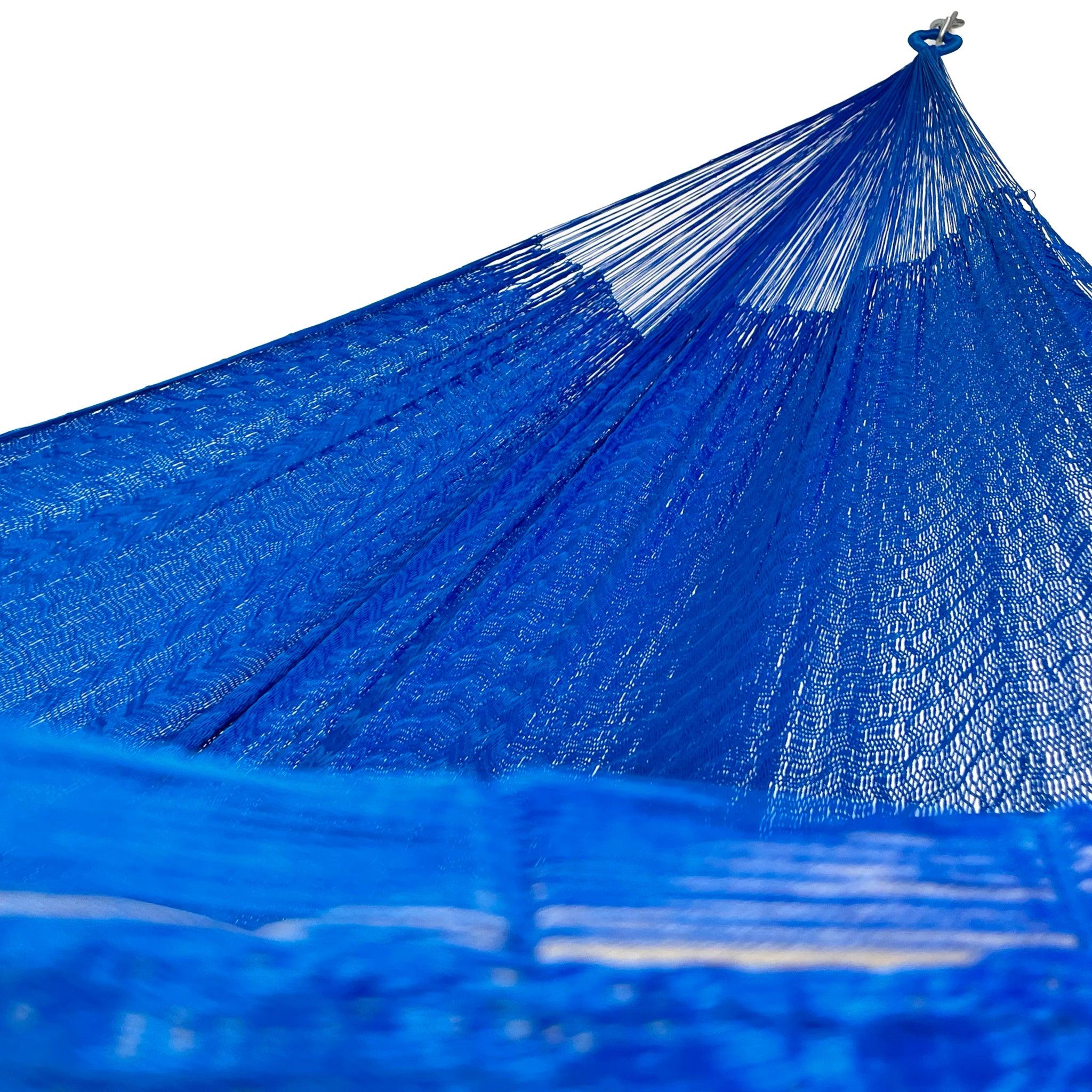 Interior de hamaca artesanal Yucateca de nylon color azul
