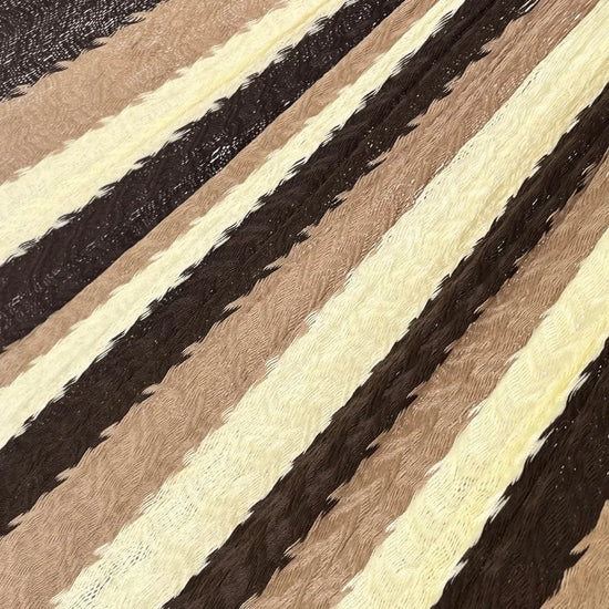 Detalle del tejido de nylon de la hamaca artesanal Yucateca café