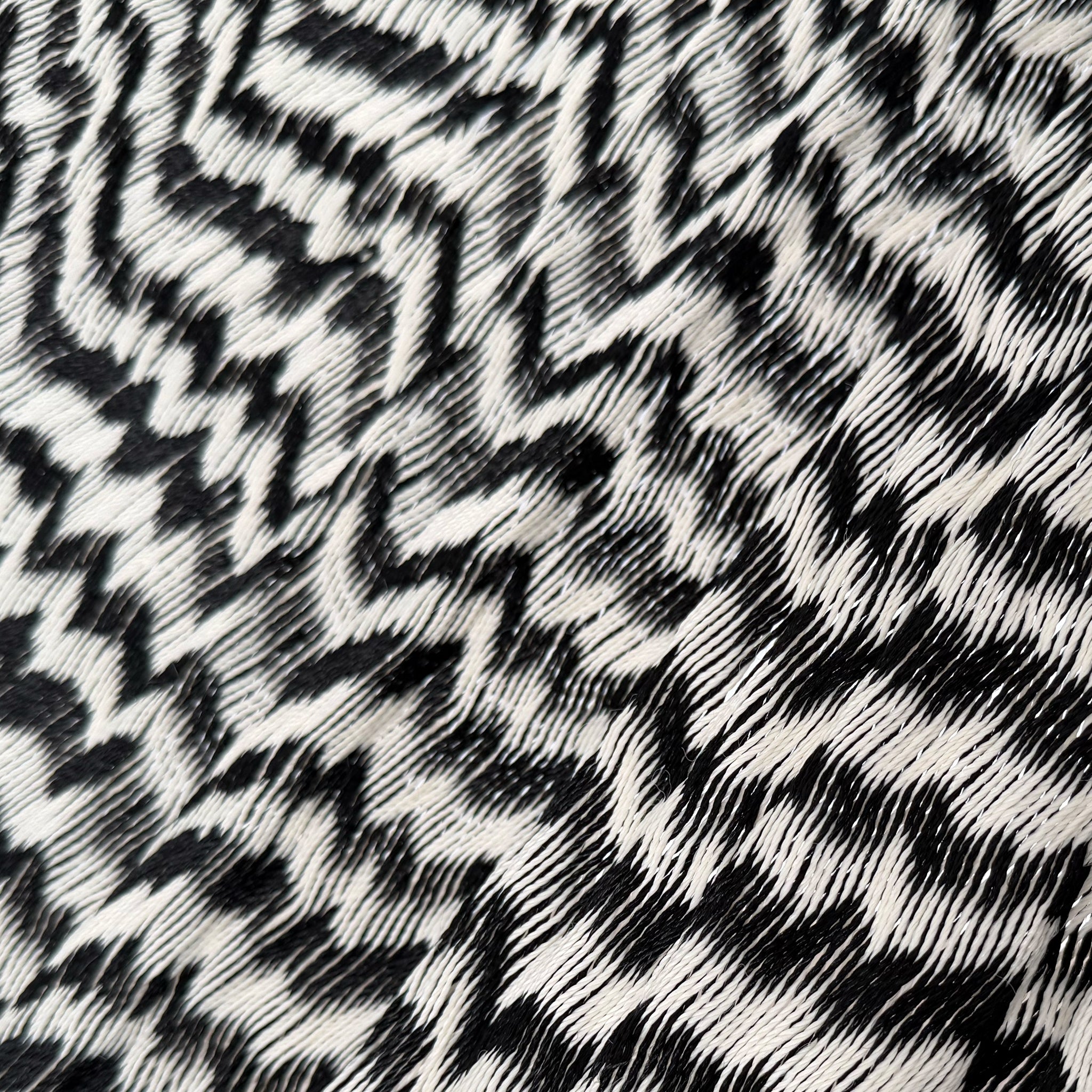Detalle del tejido de nylon de la hamaca artesanal Yucateca negro y blanco
