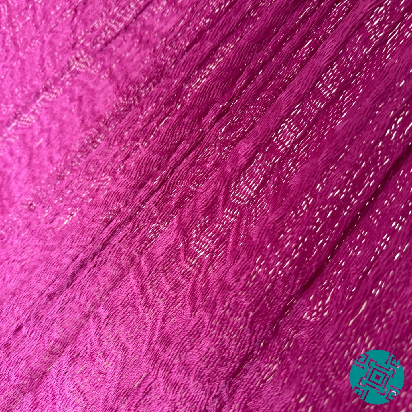 Detalle del tejido de nylon de hamaca artesanal Yucateca color rosa