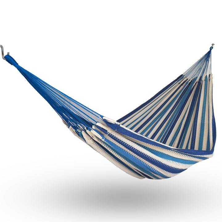 Hamaca Mexicana azules king size colgada y abierta
