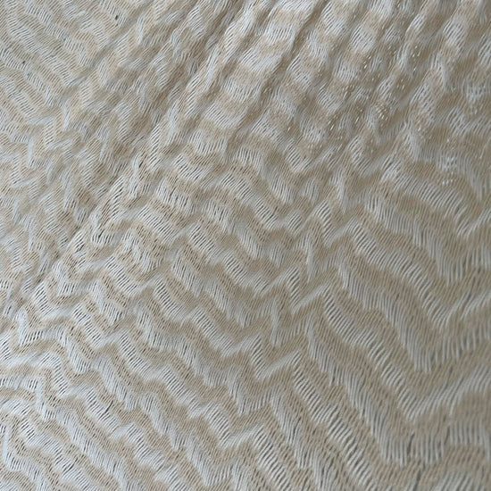 Primer plano del tejido de algodón de una hamaca yucateca artesanal king size color blanco