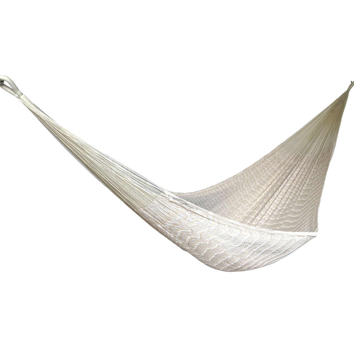 Hamaca yucateca artesanal de algodón king size color blanco vista de lado