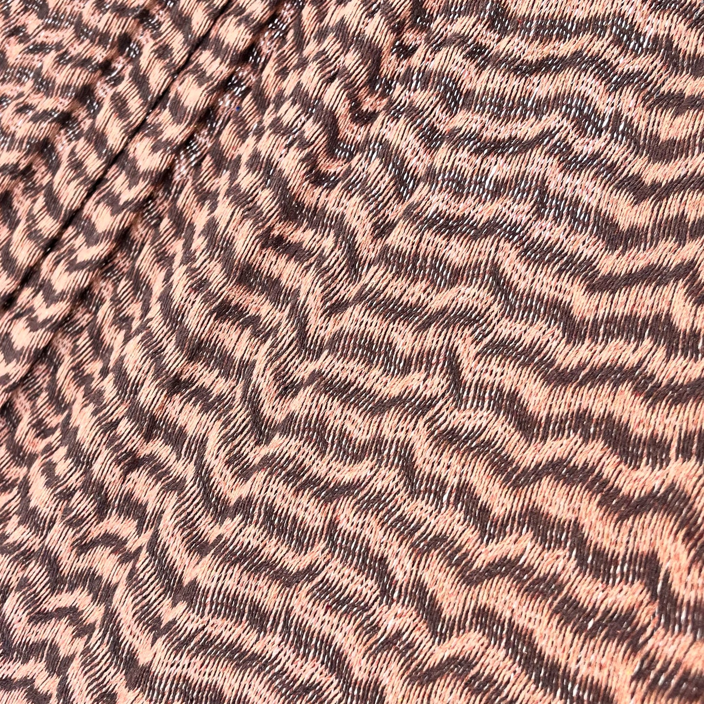 Detalle del tejido de algodón suave de la hamaca Yucateca artesanal café oscuro