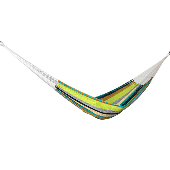Hamaca Yucateca artesanal de algodón suave rayada multicolor vista lateral