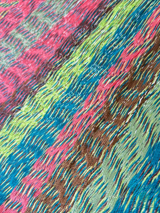 Detalle del tejido de hilo 18 de nylon de la hamaca Yucateca artesanal modelo Multicolor Verde