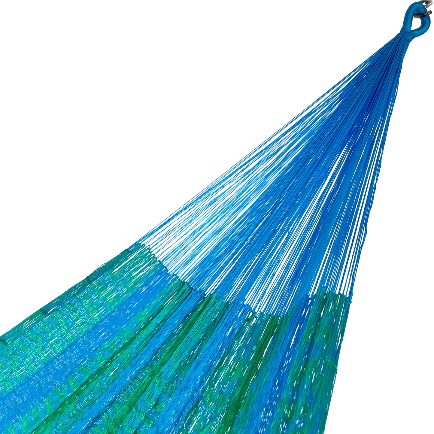 Brazo de hamaca Yucateca artesanal de nylon hilo 18 color azul claro y verde