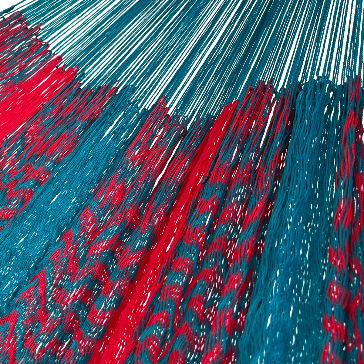 Unión entre cuerpo y brazo de hamaca Yucateca artesanal de nylon hilo 18 color azul petróleo