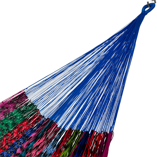 Brazo de hamaca Yucateca artesanal de nylon hilo 18 con mezcla de colores