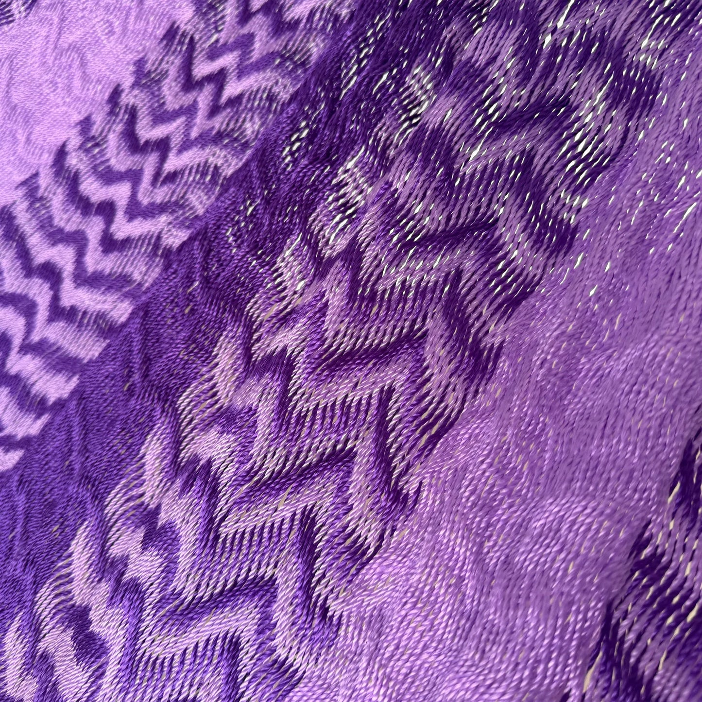 Detalle del tejido de nylon hilo 18 de la hamaca Yucateca artesanal morado
