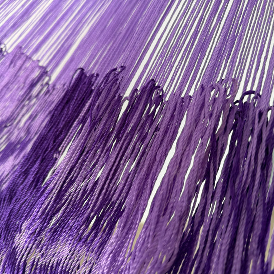Unión entre cuerpo y brazo de hamaca Yucateca artesanal de nylon hilo 18 color morado