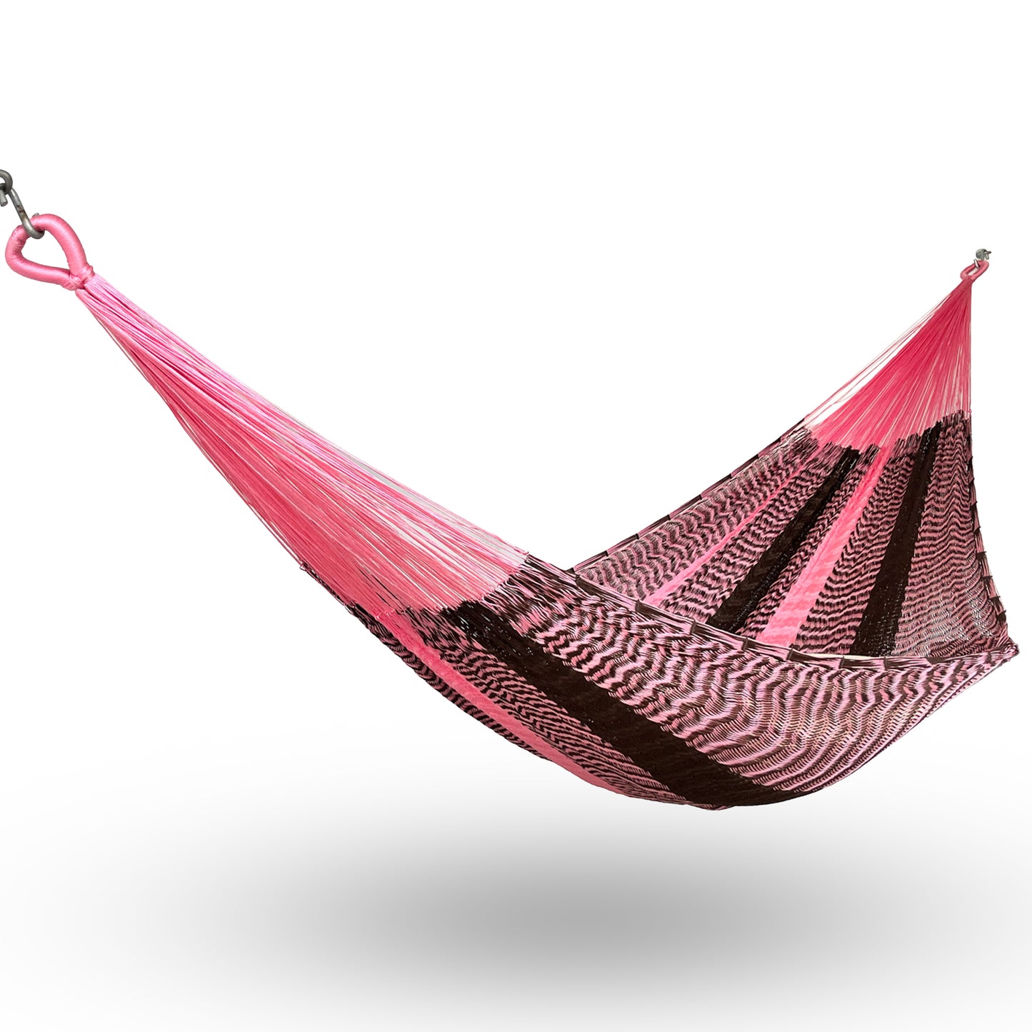 Hamaca Yucateca artesanal de nylon hilo 18 color rosa y café oscuro colgada y abierta