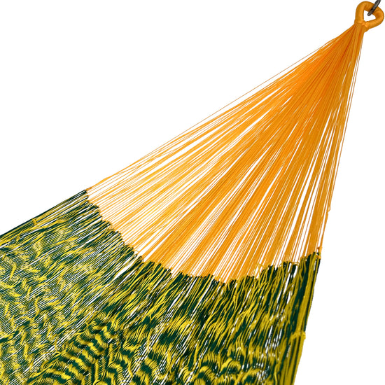 Brazo de hamaca Yucateca artesanal de nylon hilo 18 color verde y amarillo
