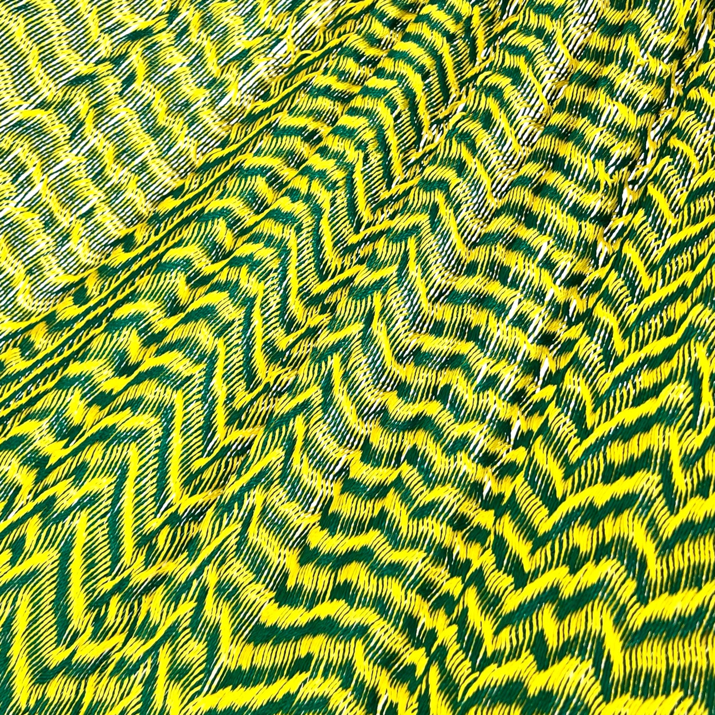 Detalle del tejido de nylon hilo 18 de la hamaca Yucateca artesanal verde y amarillo