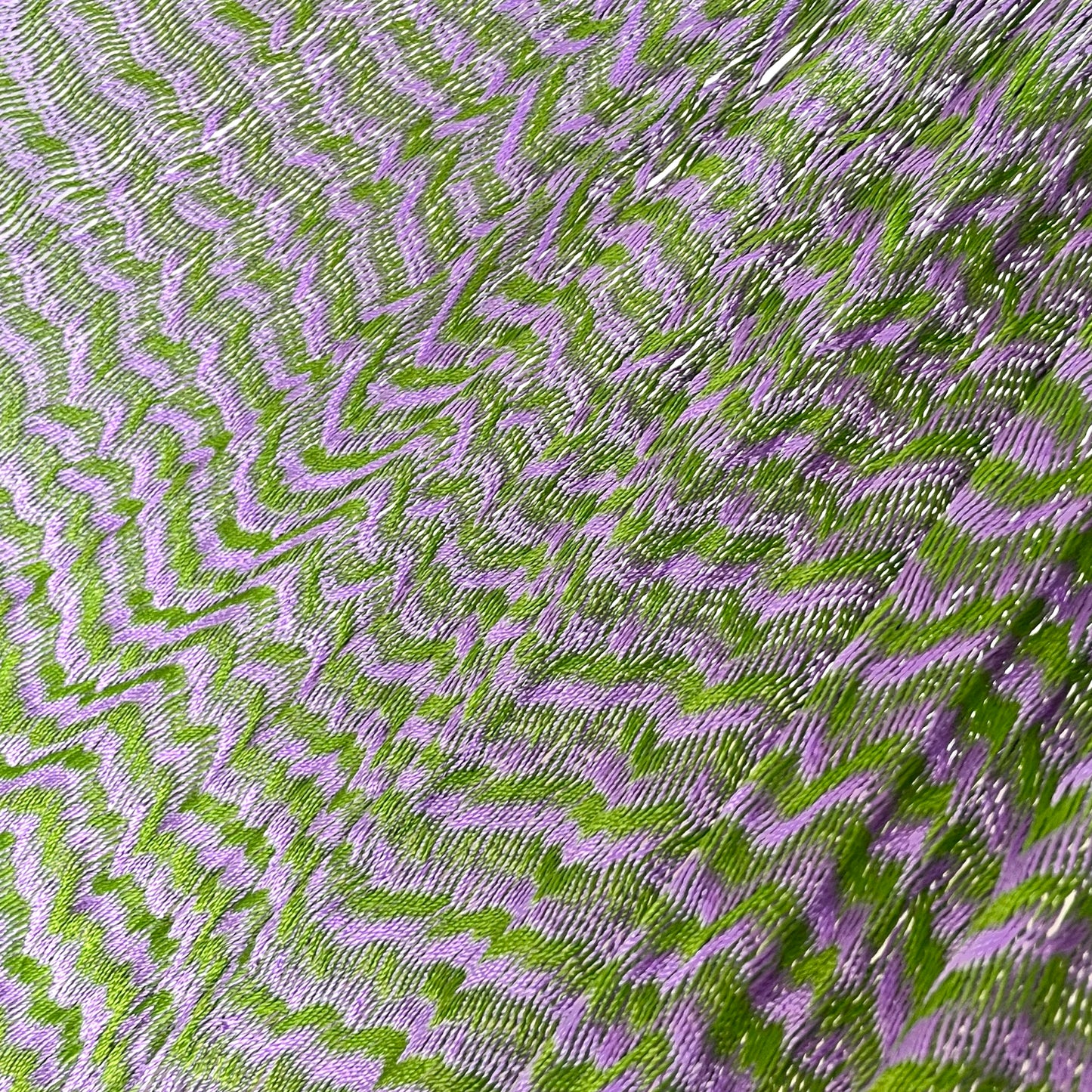 Detalle del tejido de nylon hilo 18 de la hamaca Yucateca artesanal verde y morado