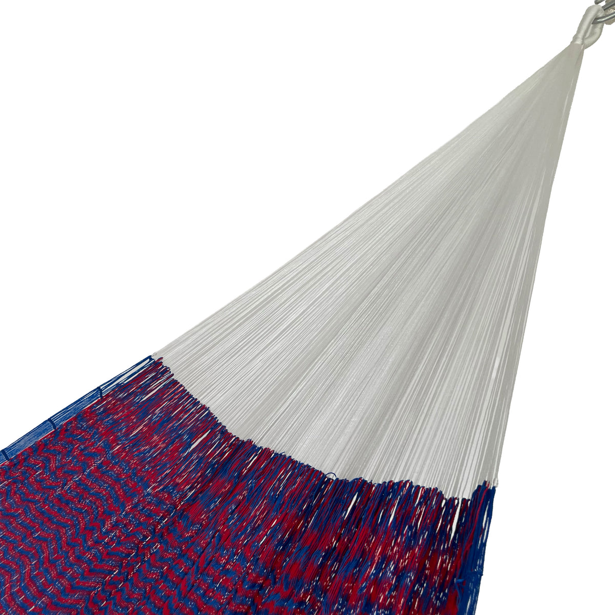 Brazo de hamaca Yucateca artesanal de nylon suave color rojo y azul