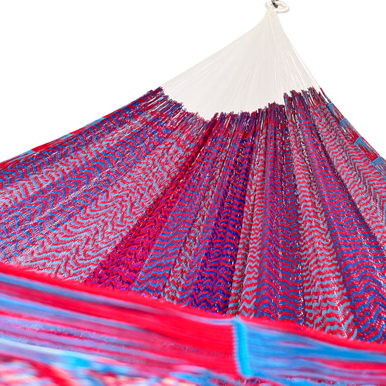 Hamaca Yucateca Artesanal de Nylon Suave - Rojo