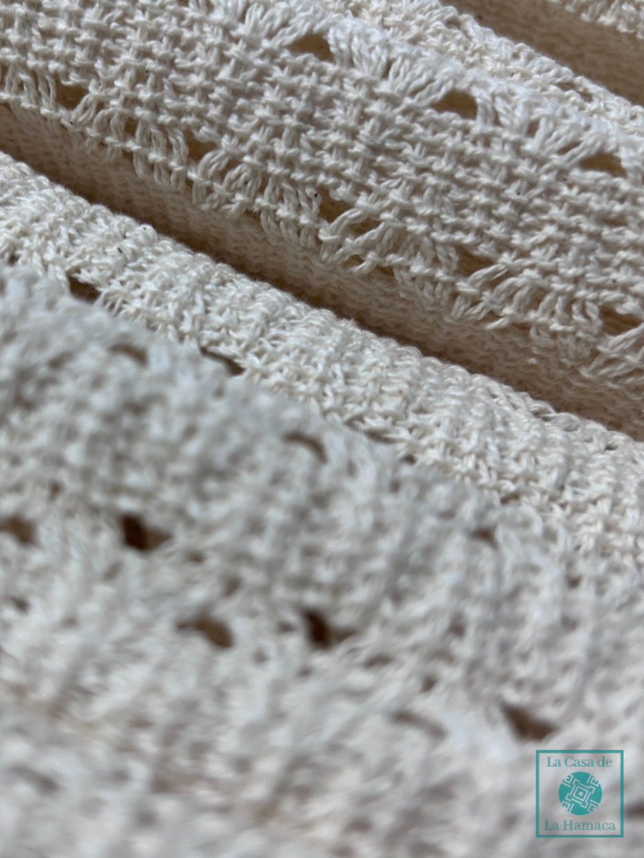 Detalle del tejido de hamaca mexicana de algodón beige